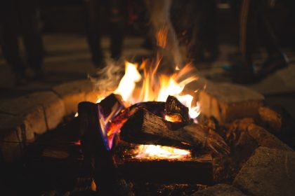 Ultimate Guide to Beginner Camping Essentials List