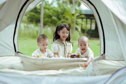 Tent Camping vs RV Camping Guide: Pros